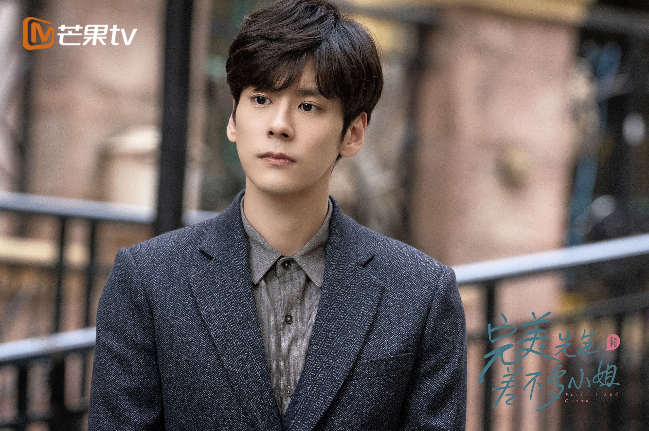 足球场上的存在感之谜,从若日尼奥到智利粉碎摩洛哥的战术启示